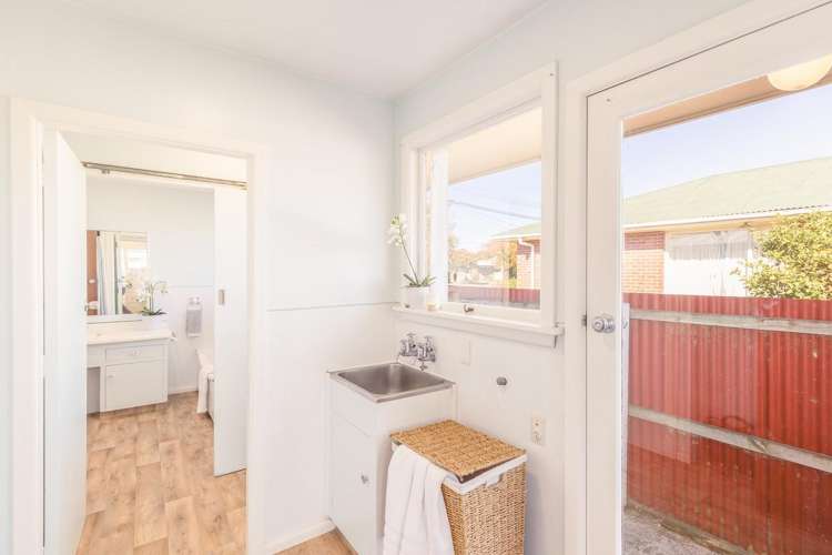 146 Springs Road Hornby_13