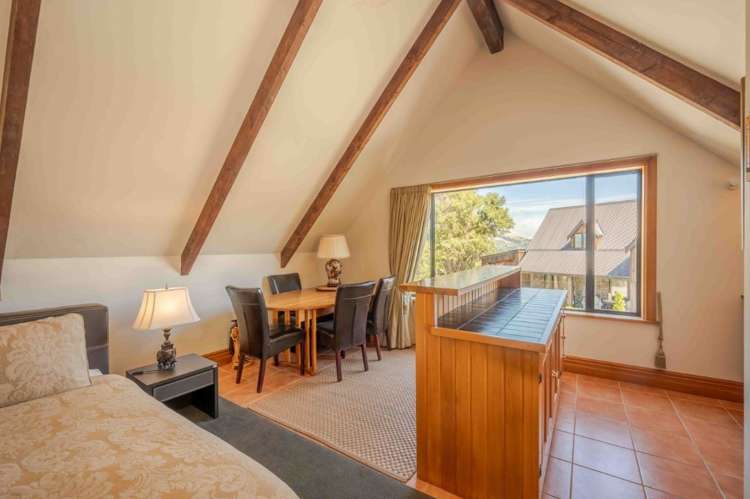 6890 Christchurch Akaroa Road Takamatua_56