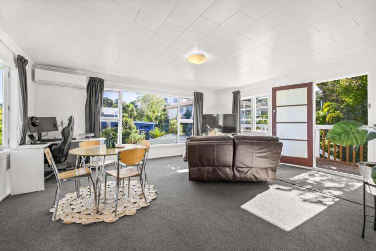 3 Violet Street Raglan_14