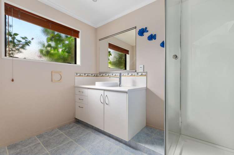 14 Waikareao Way Brookfield_25