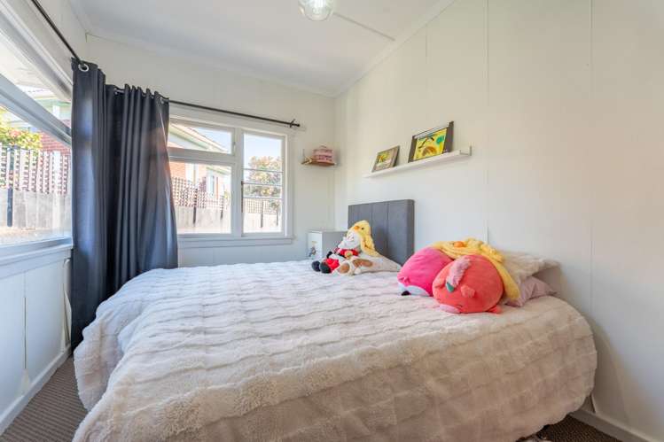 8 Kiwi Drive Highfield_13