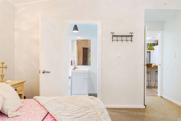 46 The Circle Manly_8