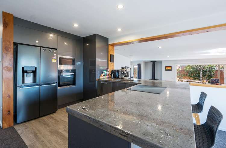 1 Bird Lane Wakefield_7