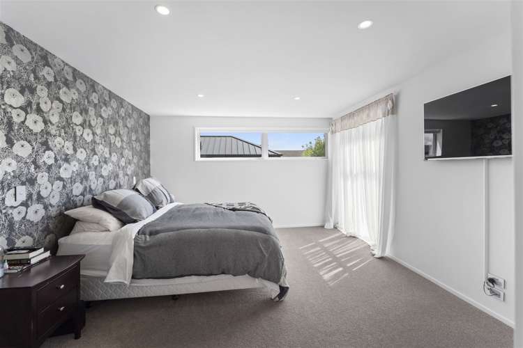 2 Jacksons Road Merivale_34