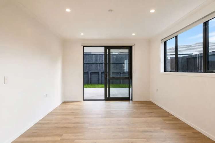 2/43 Briannarose Drive_1