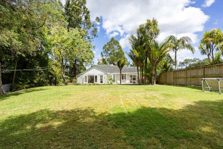 121 Woodlands Park Road Titirangi_6