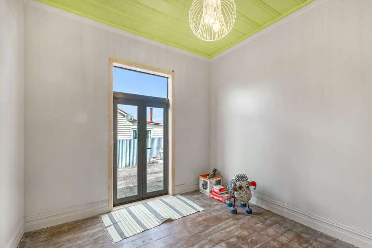 83 Orlando Street Stratford_14