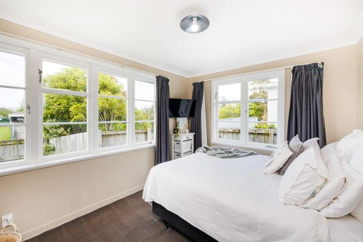 104 Clyde Crescent Roslyn_7