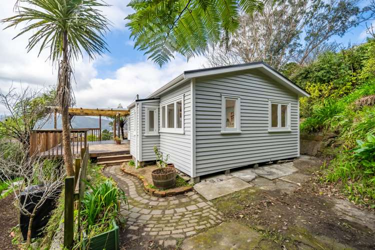 22 Miromiro Road Normandale_24