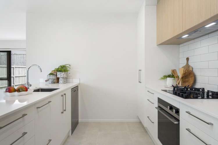 57 Parkmore Drive Karaka_3