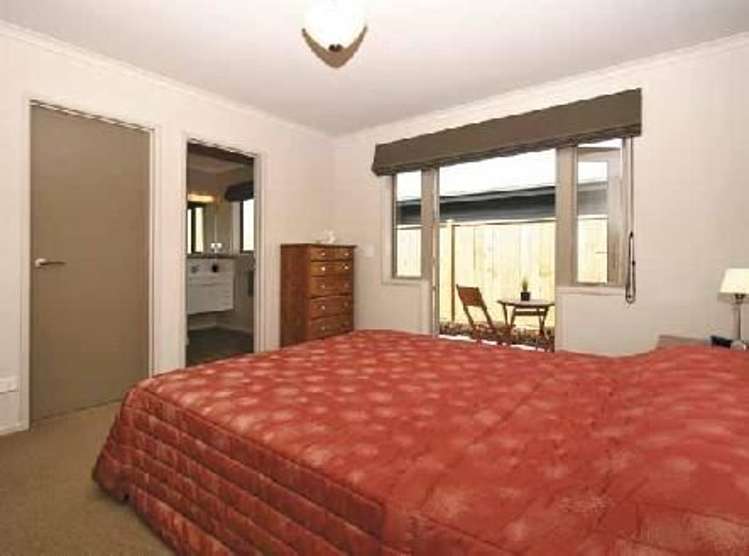 4 Montrose Place Highlands Park_4