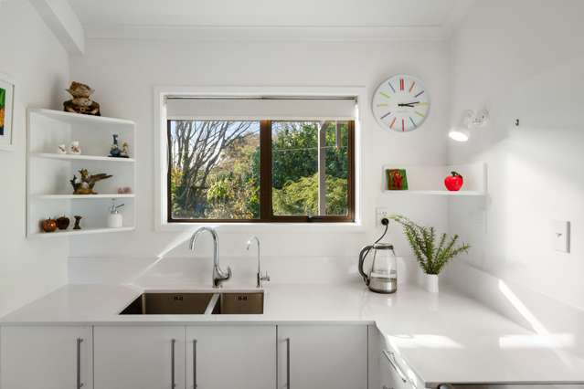 1 Koutunui Road Athenree_4