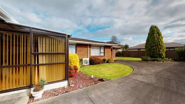 42 Cedar Crescent Feilding_1