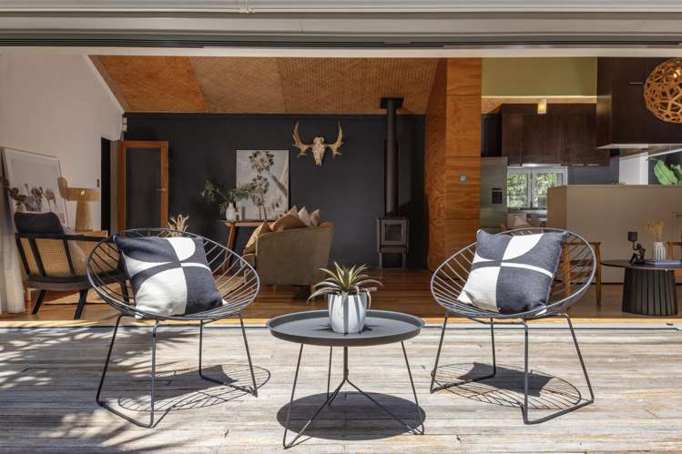 34 Karekare Road Karekare_4