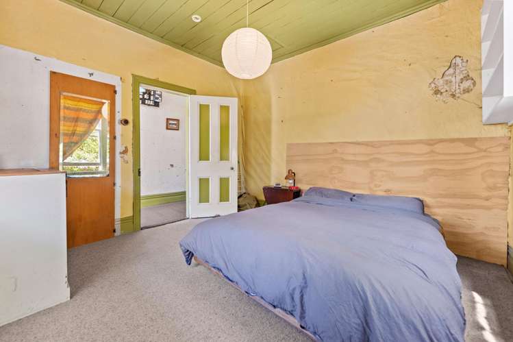 3 Slant Street Careys Bay_16