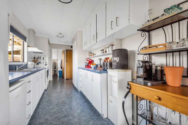 23 Martin Avenue Wakefield_5