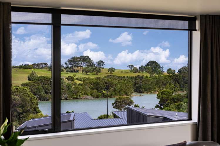 21 Maataitai Road Raglan_1