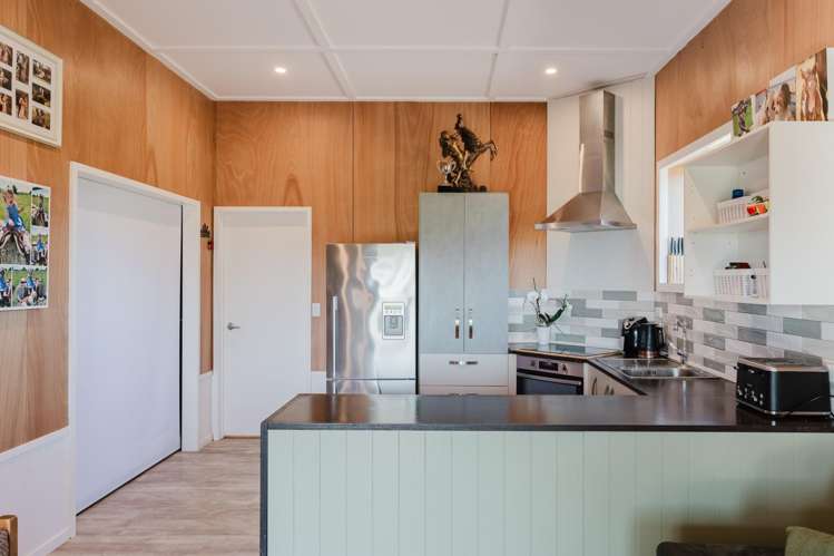 107 Pencarrow Road_5