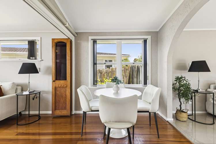 61 Beechdale Crescent Pakuranga Heights_9