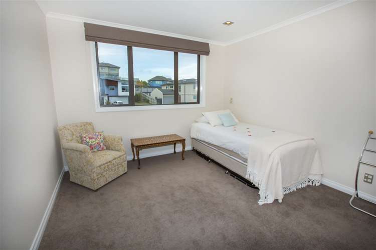 12 Aoraki Rise Aotea_15