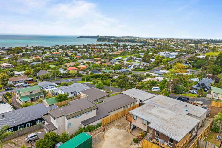 21 D'Oyly Drive Stanmore Bay_23