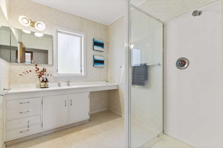 16 Hill Crescent Papakura_11