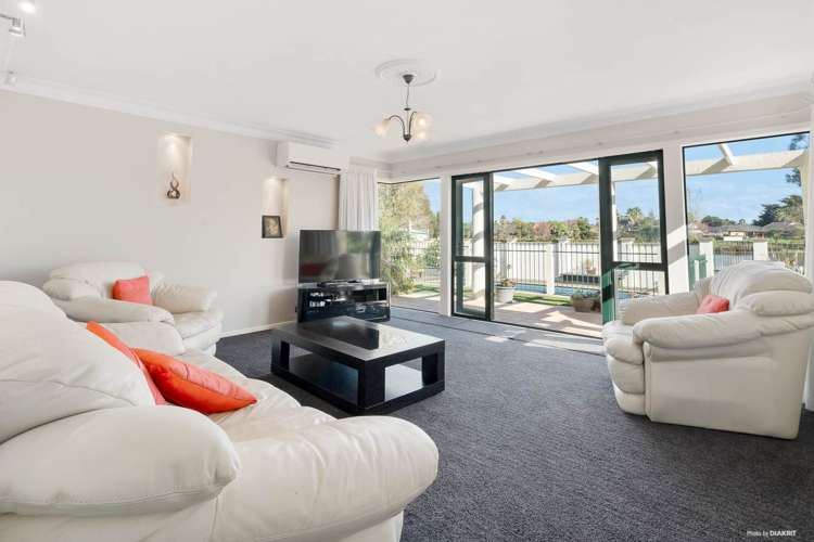 28 Trossach Place Wattle Downs_10