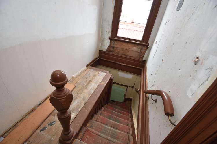 12 Gore Street Bluff_18