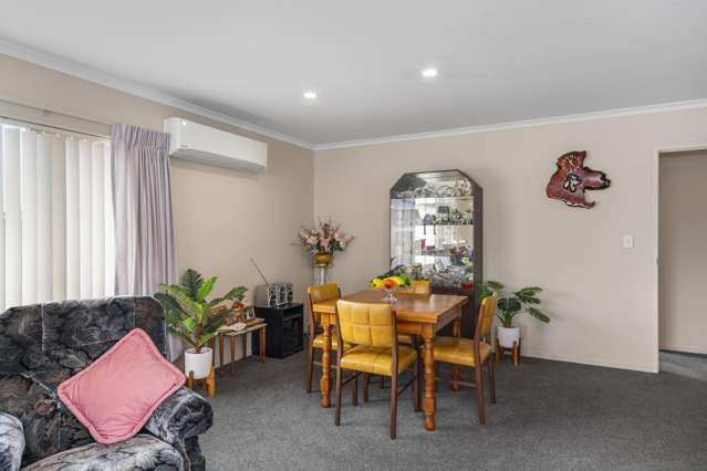 53b Pemberton Crescent Greerton_4