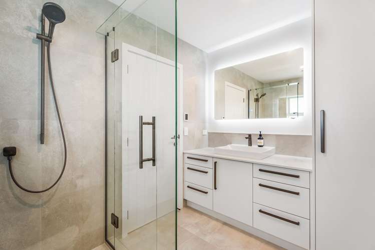 163 Ocean Beach Road Tairua_19