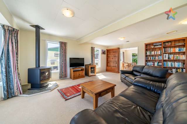 4 Tarras Grove Kelson_1