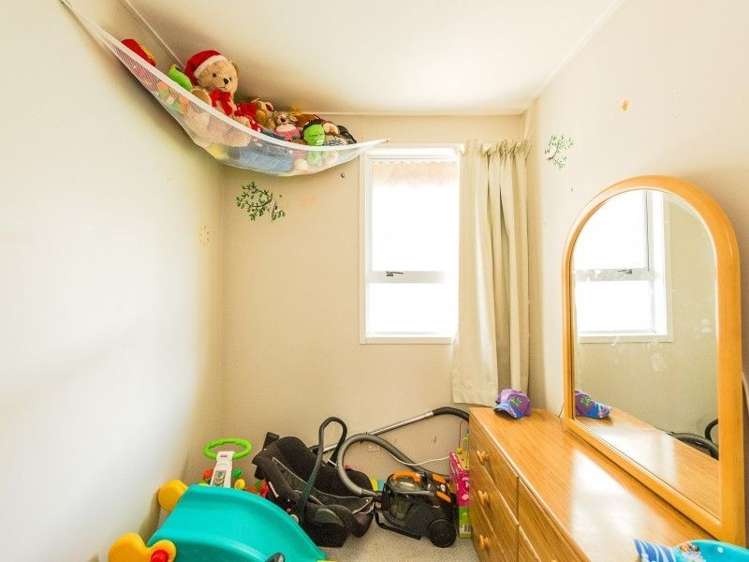 21 Surrey Road Springvale_16