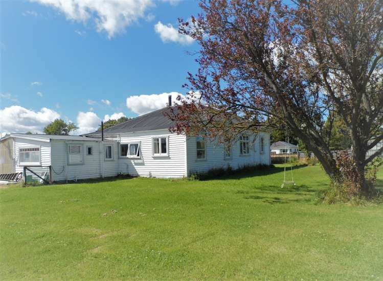 27 High Street Hawarden_5