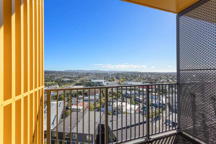 1404/20 McCrae Way New Lynn_1