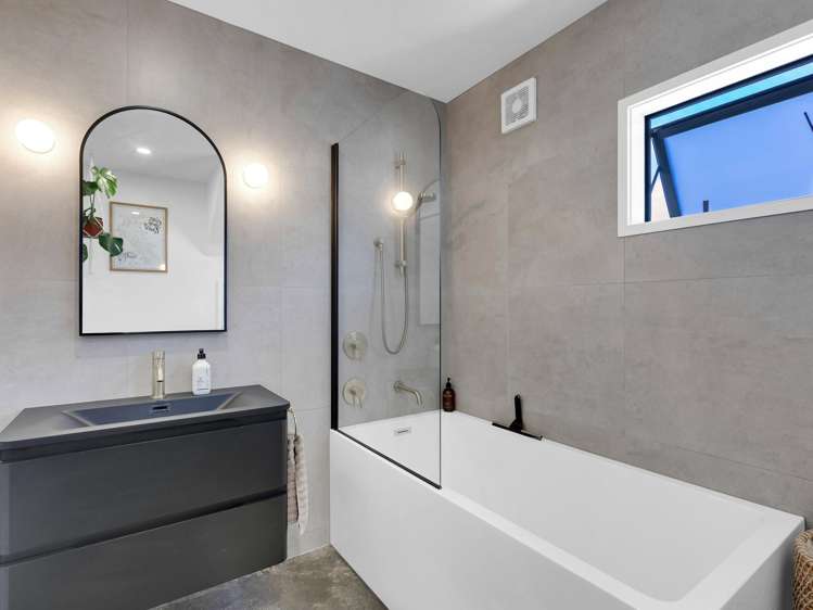 2 Taeore Lane Raglan_22