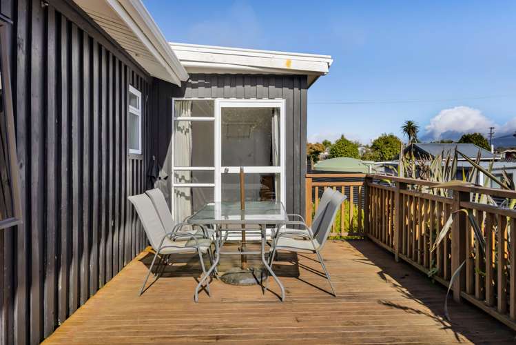 9 Standish Street Midhirst_28