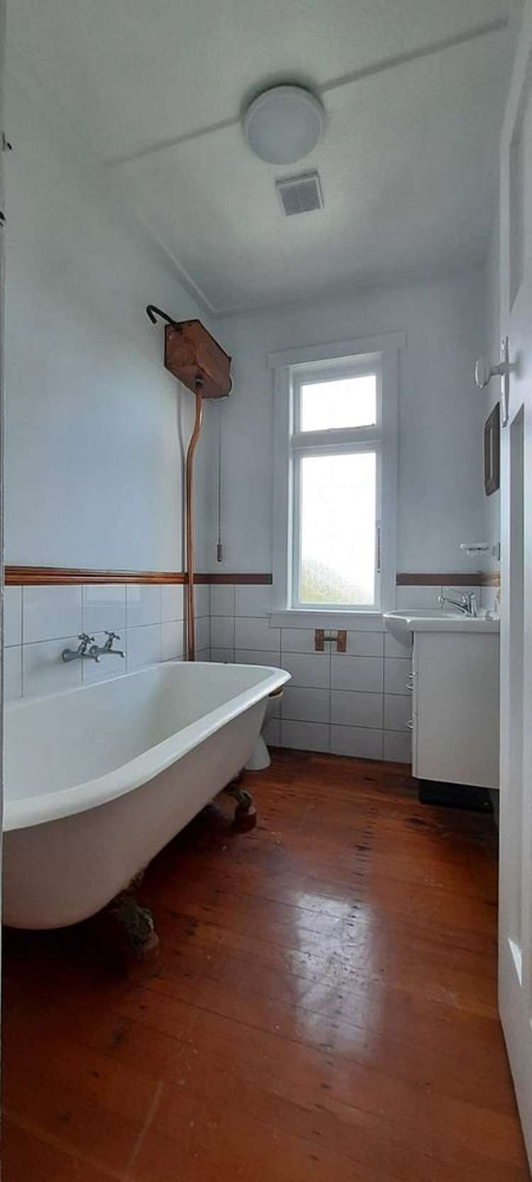 6 Semeloff Terrace Aro Valley_3