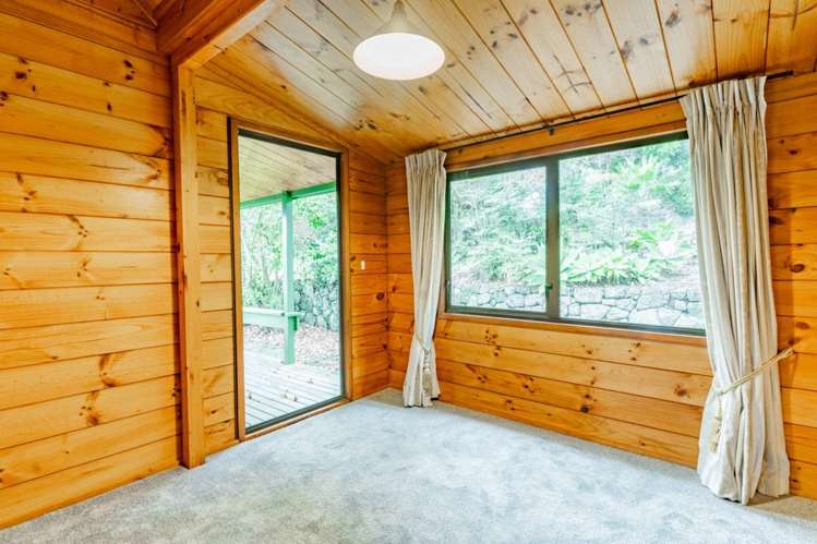 236 Point View Drive East Tamaki Heights_28