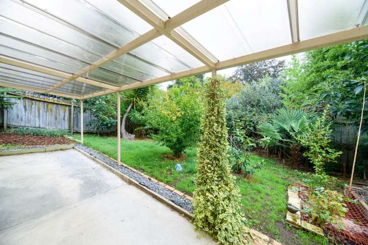 12b Wattle Street New Lynn_17