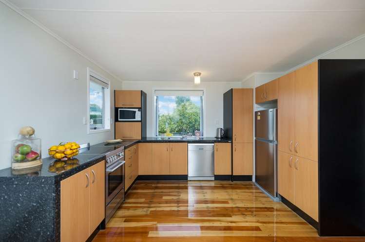 26 Old Wairoa Road Papakura_10