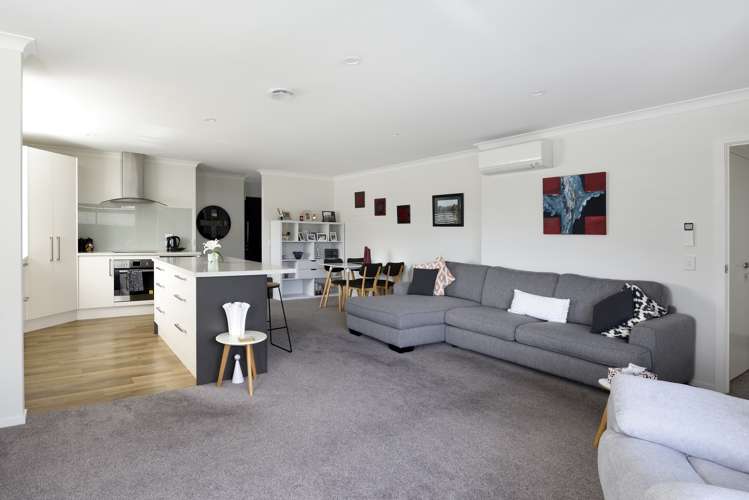 41 Kendall View Stoke_7