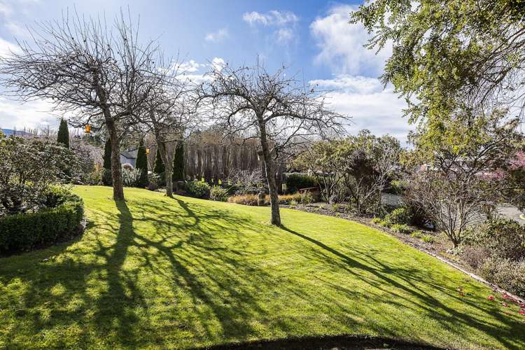 17 Orchard Grove East Taieri_22