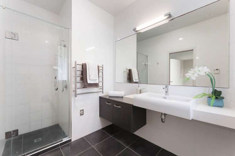 63 Gibraltar Crescent Parnell_13