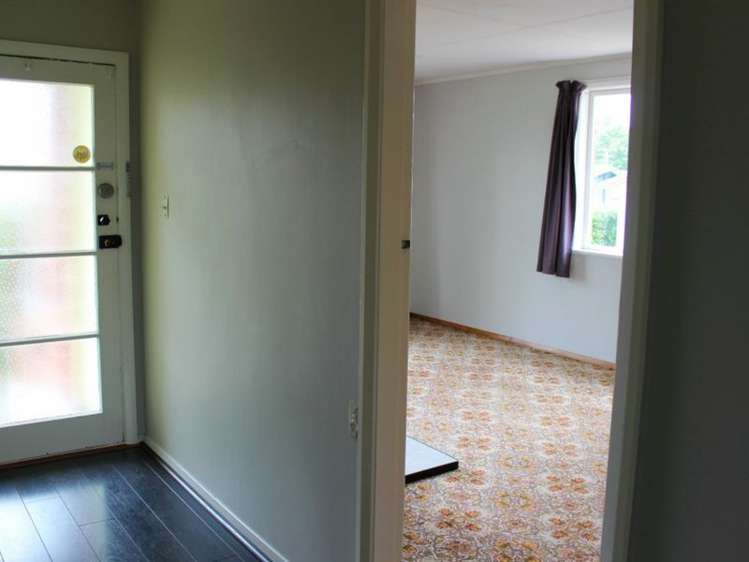 42 Costley Street Carterton_10