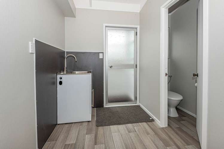 8a Raumati Crescent Onerahi_12