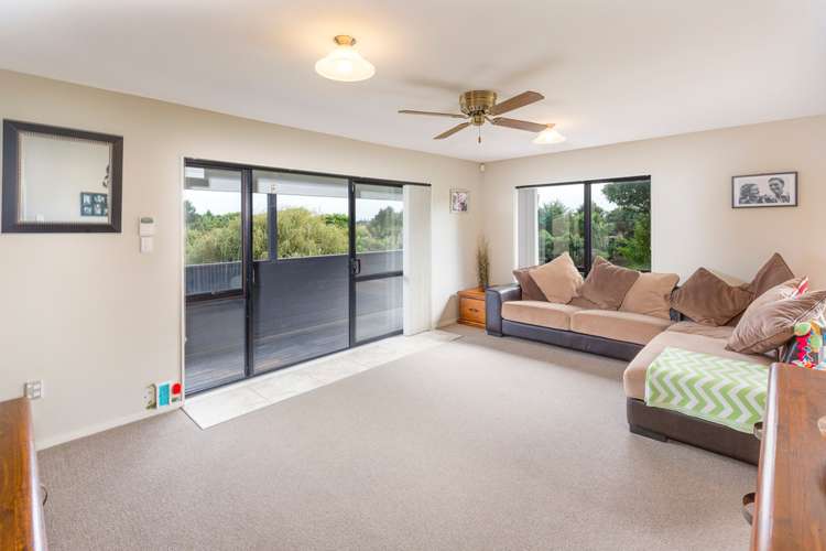 76 Hyland Place Waiuku_6
