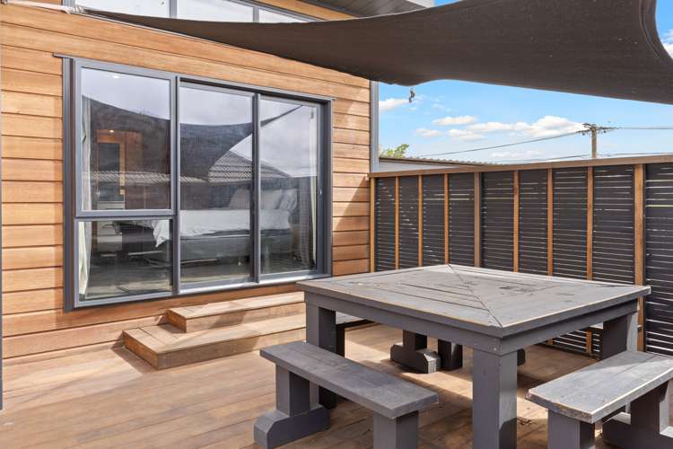 18 Pembroke Street Avondale_16