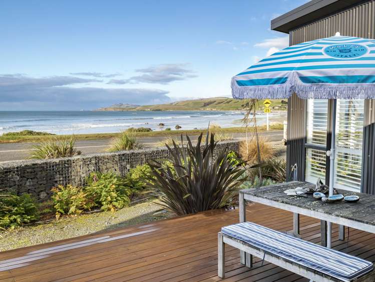 46 Esplanade Kaka Point_6