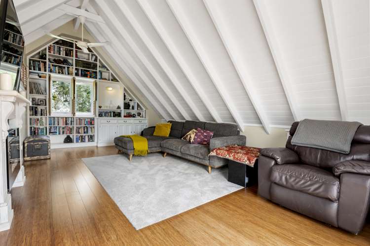 65 Stevenson Road Clarks Beach_11