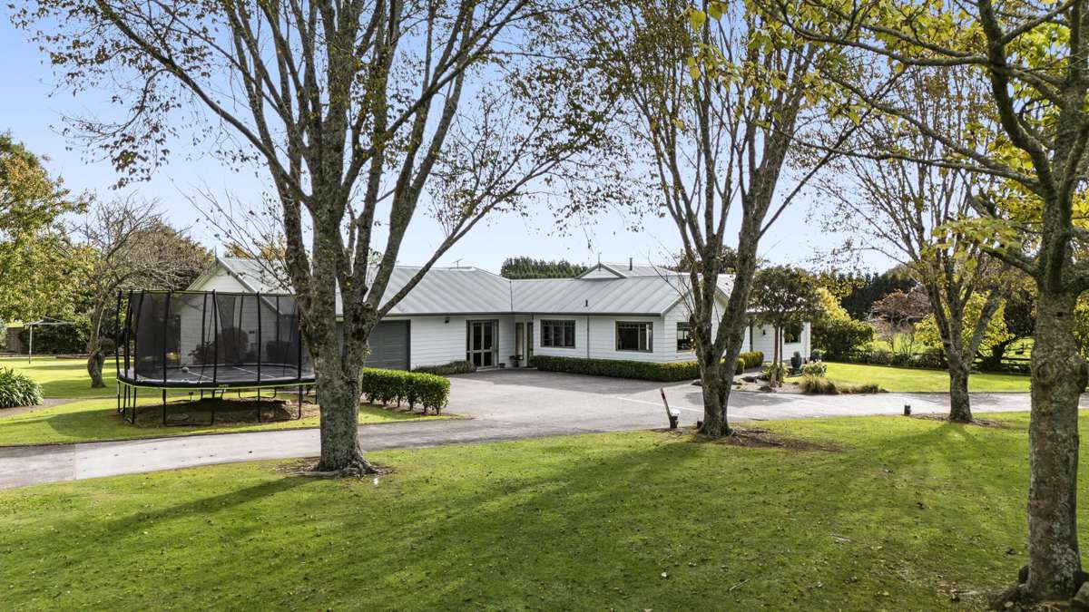 484 Corbett Road_4
